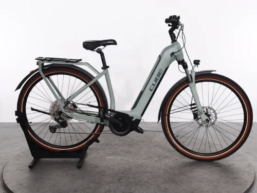 Refurbished Cube Touring Hybrid Pro – Slechts 900 km – 12 Maanden Garantie