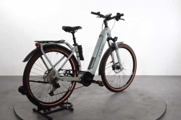 Refurbished Cube Touring Hybrid Pro – Slechts 900 km – 12 Maanden Garantie