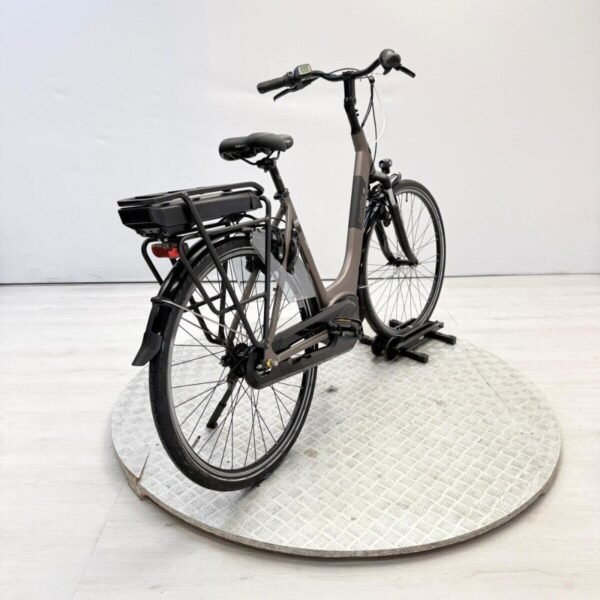 Refurbished Gazelle Paris C7+ HMB – 1.400 km – 12 Maanden Garantie