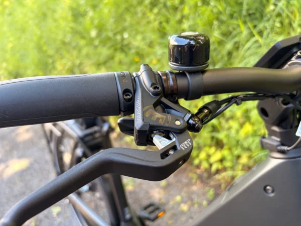 Riese & Müller Nevo5 Pinion 800Wh – Refurbished E-Bike